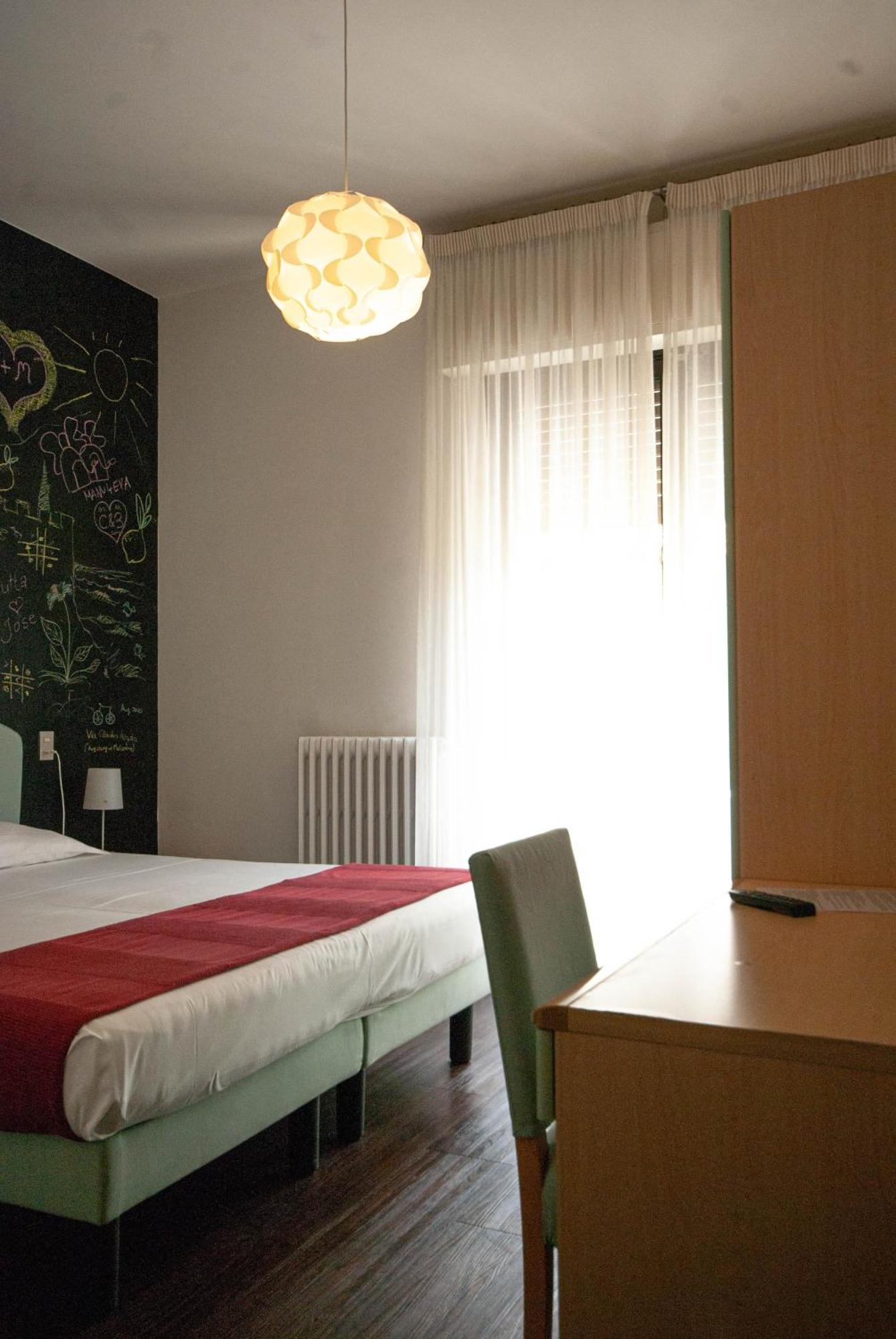 Hotel Peler Malcesine Bilik gambar